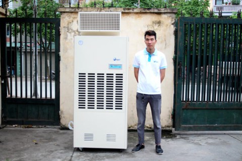 Máy hút ẩm công nghiệp là gì? Nguyên lý, công dụng và ứng dụng thực tế