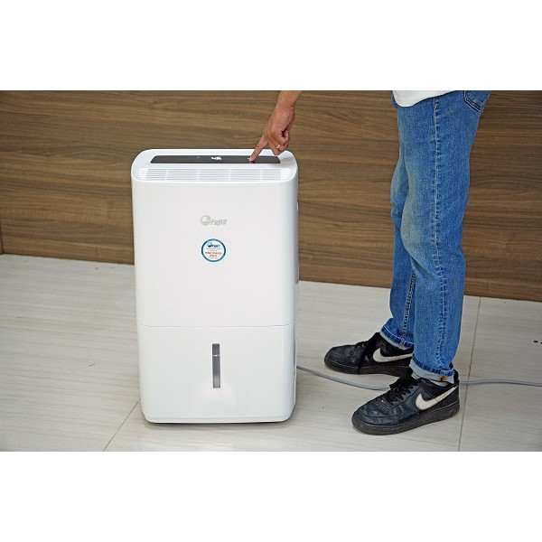 Máy hút ẩm công nghiệp nhỏ – Giải pháp cho không gian vừa và nhỏ