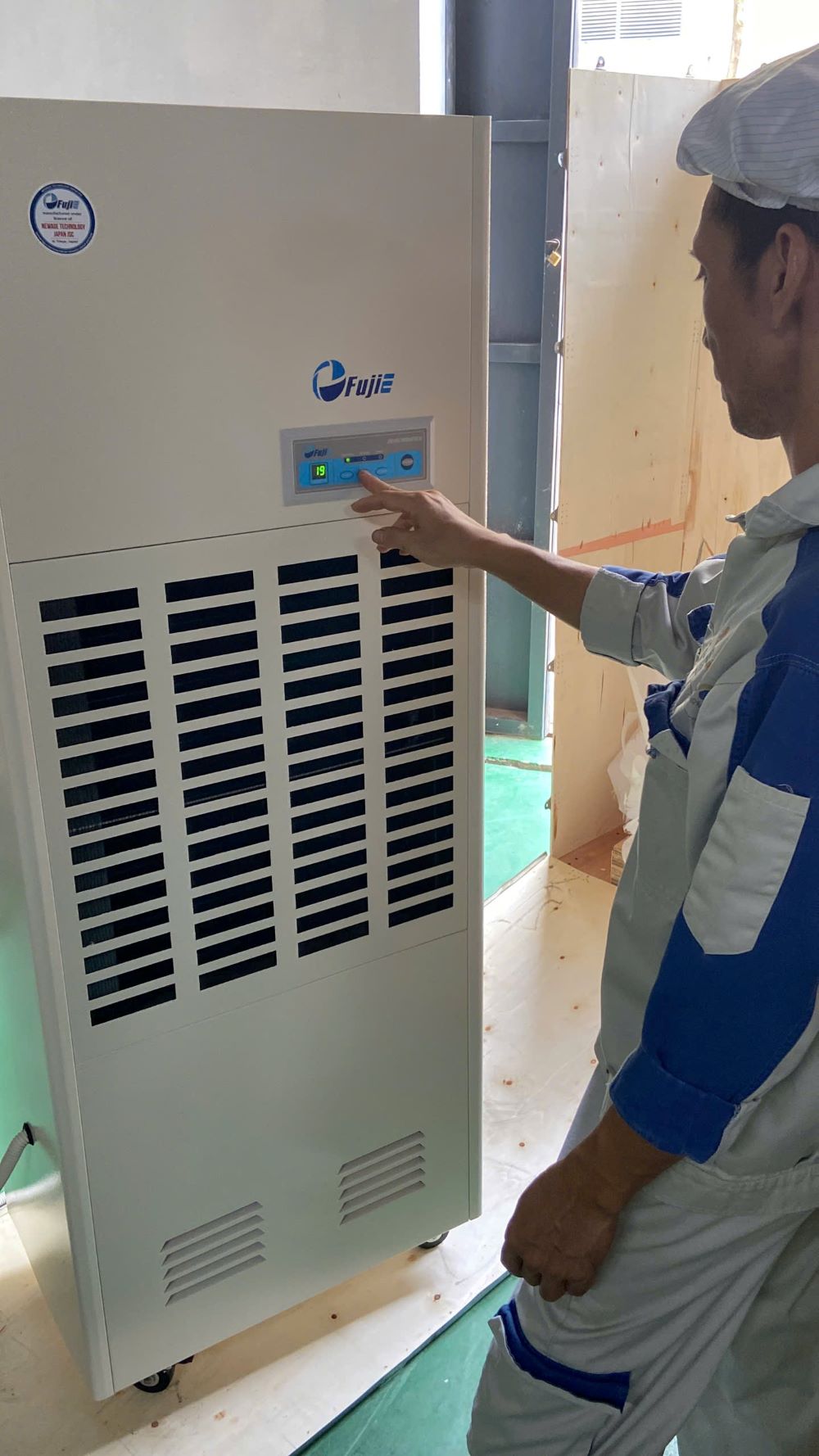 Máy hút ẩm công nghiệp 