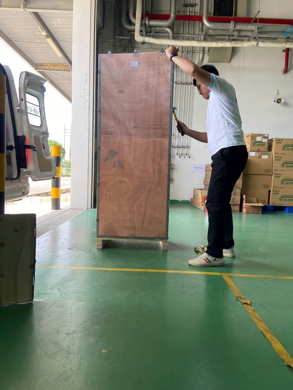 Xử lý ẩm bằng máy hút ẩm công nghiệp cho phòng R&D - Công nghệ Ô tô