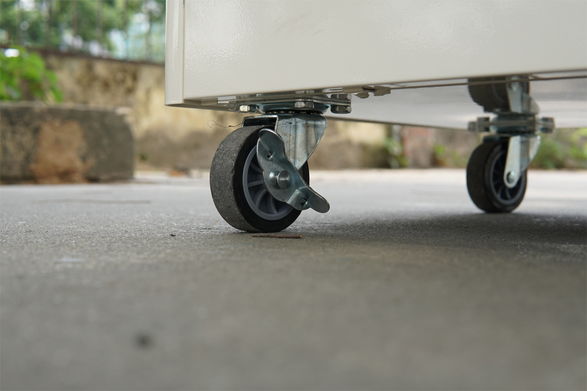 Máy hút ẩm công nghiệp FujiE ACD10S cho môi trường ăn mòn Axit/kiềm