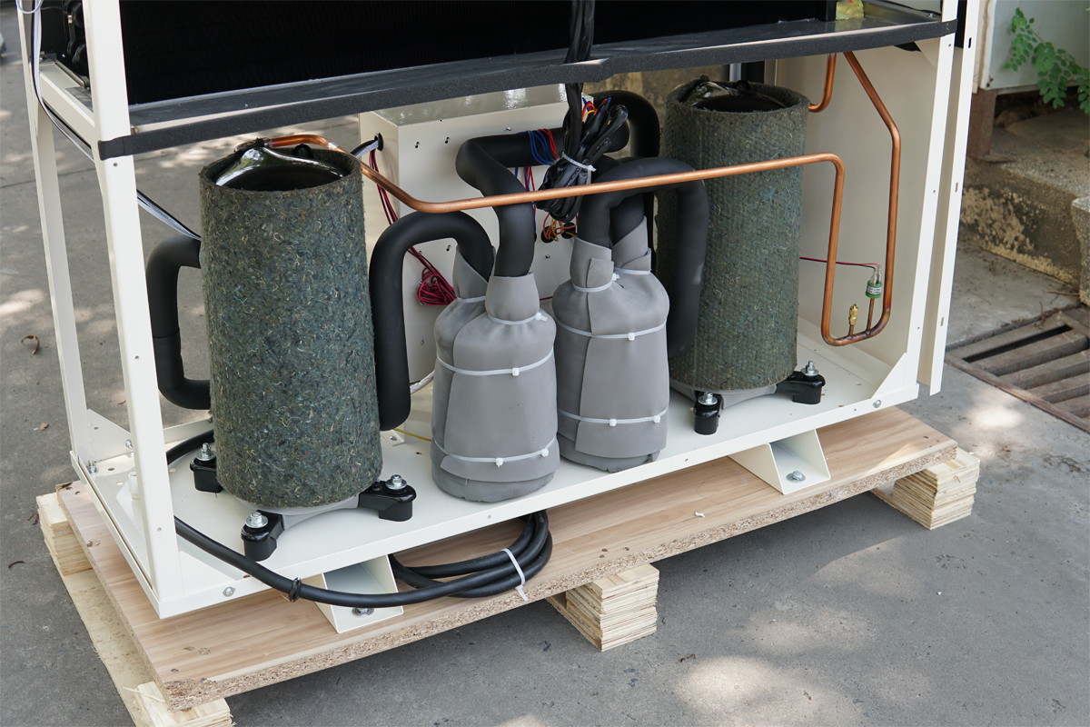 Máy hút ẩm công nghiệp FujiE ACD20S cho môi trường ăn mòn Axit/kiềm