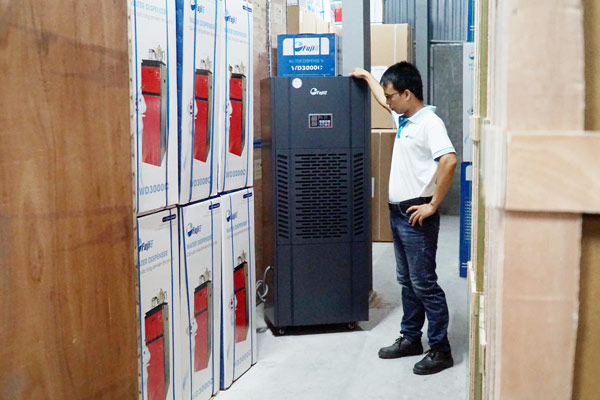 Máy hút ẩm công nghiệp FujiE HM-180N