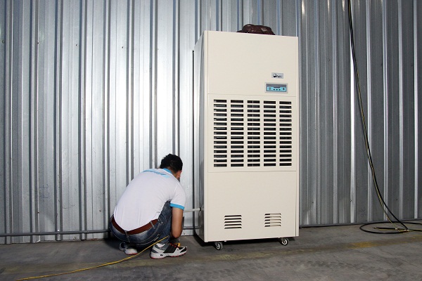 Máy hút ẩm công nghiệp FujiE HM-2408D