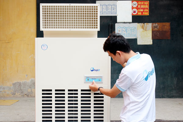 Máy hút ẩm công nghiệp FujiE HM-2408DS
