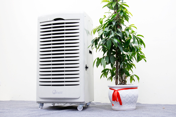 Máy hút ẩm công nghiệp FujiE HM-690EB