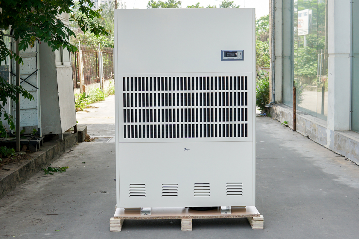 Máy hút ẩm công nghiệp FujiE HTR20S cho môi trường nhiệt độ cao