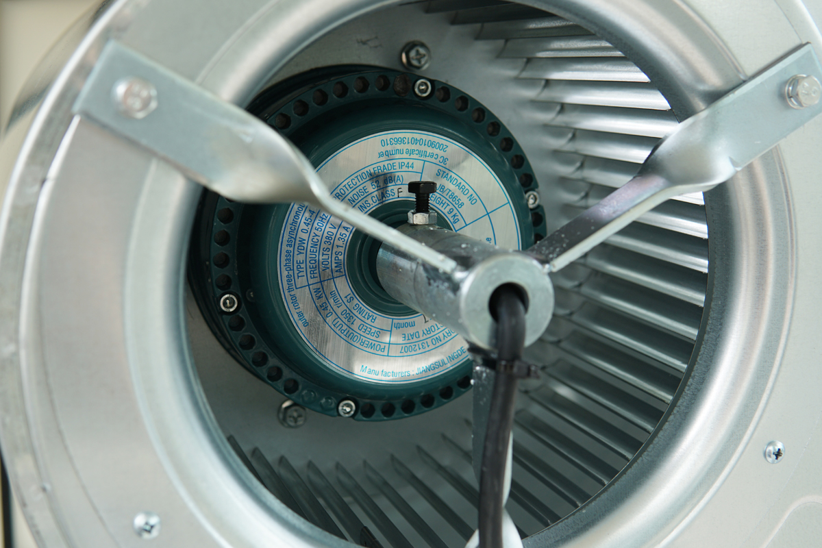 Máy hút ẩm công nghiệp FujiE HTR7S trong môi trường nhiệt độ cao