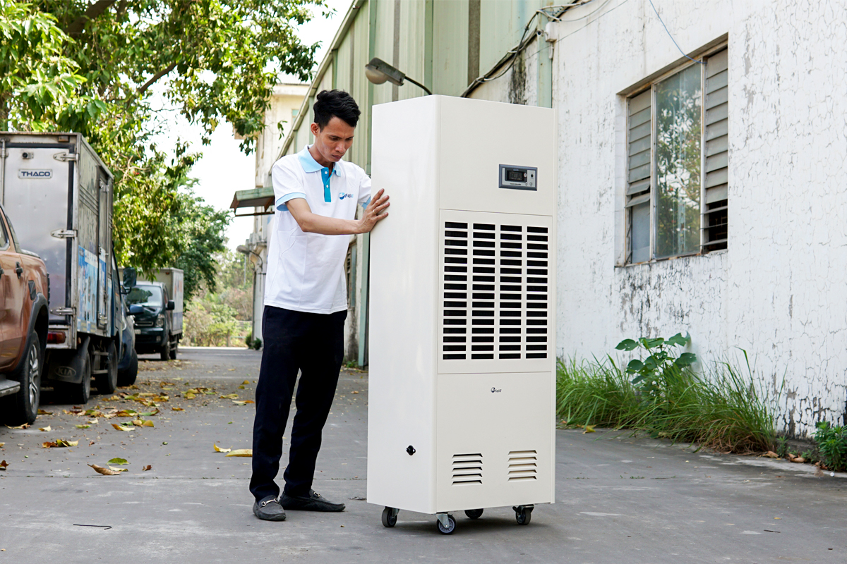 Máy hút ẩm công nghiệp FujiE HTR7S trong môi trường nhiệt độ cao