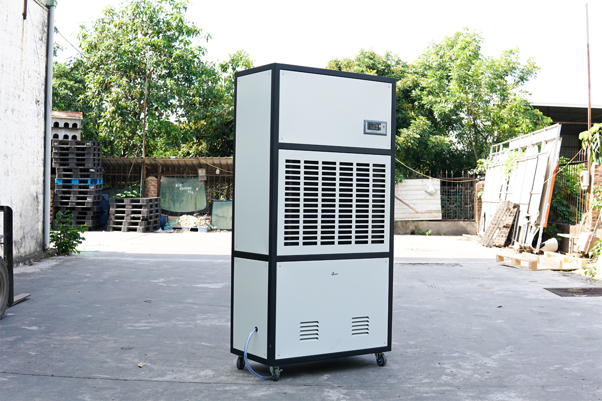 Máy hút ẩm công nghiệp FujiE LTR10S cho môi trường nhiệt độ thấp