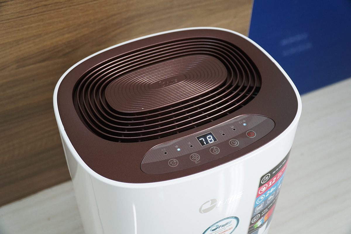 Máy hút ẩm dân dụng FujiE HM-912EC-N