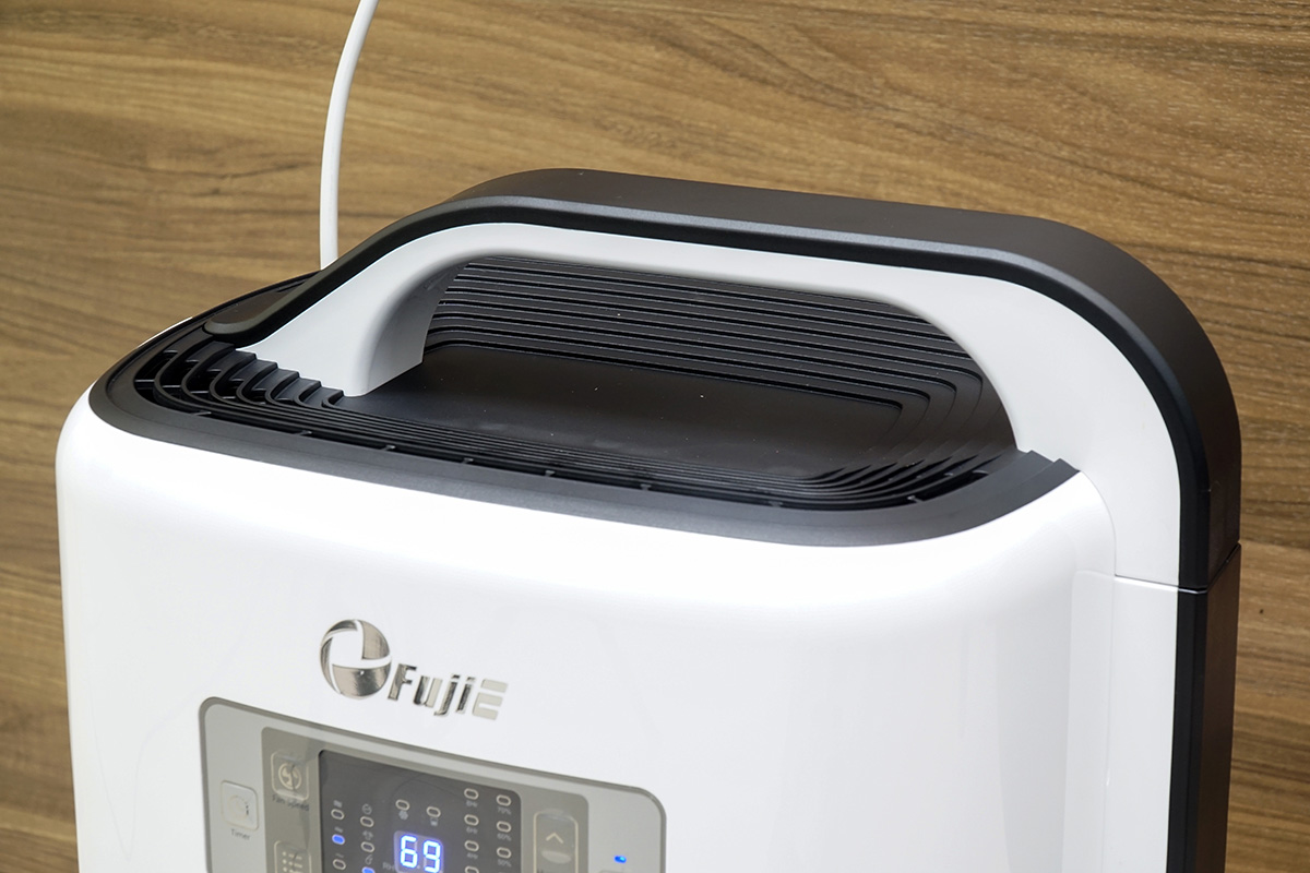 Máy hút ẩm dân dụng FujiE HM-916EC