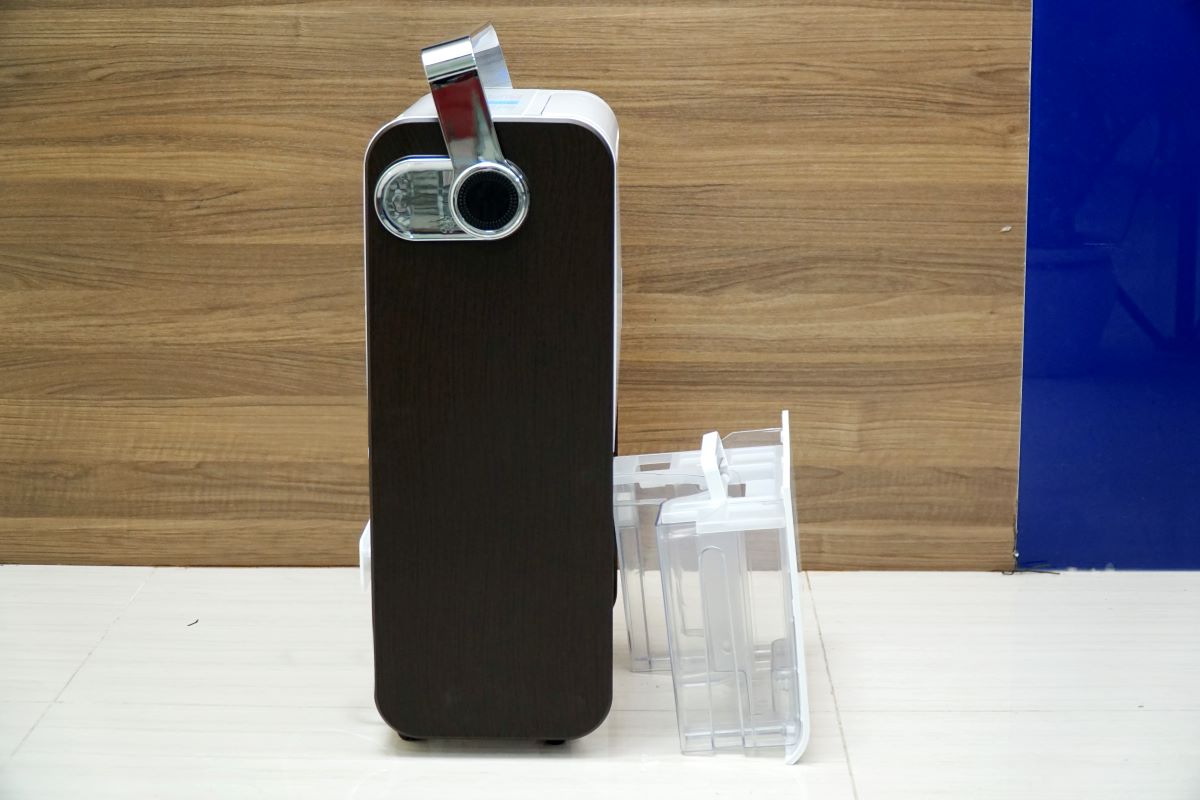 Máy hút ẩm dân dụng FujiE HM-930EC NEW VERSION