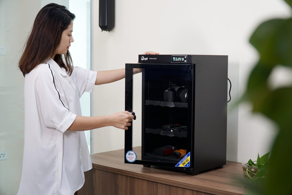 Tủ chống ẩm FujiE DHC60