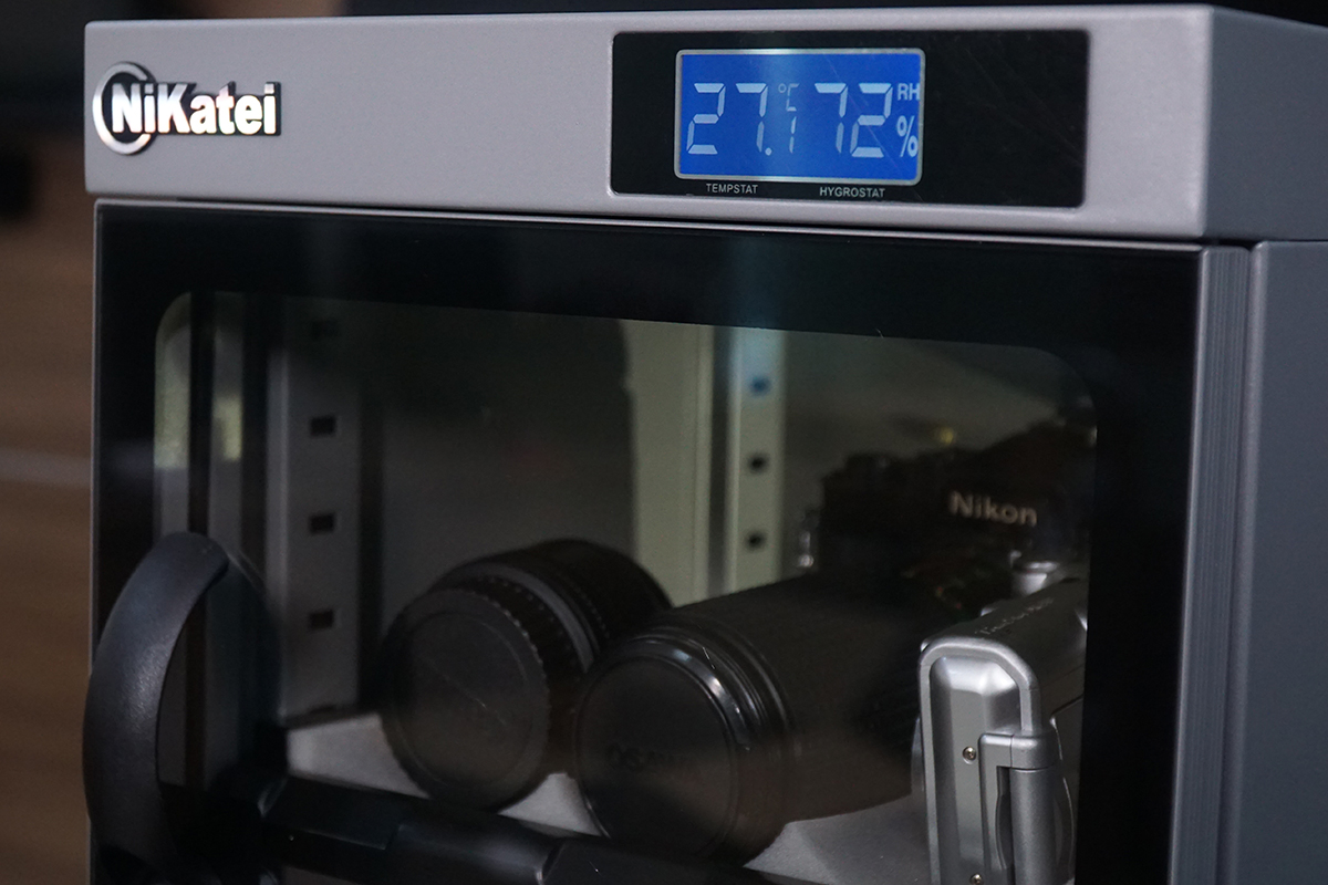 Tủ chống ẩm Nikatei NC-30C Silver Plus