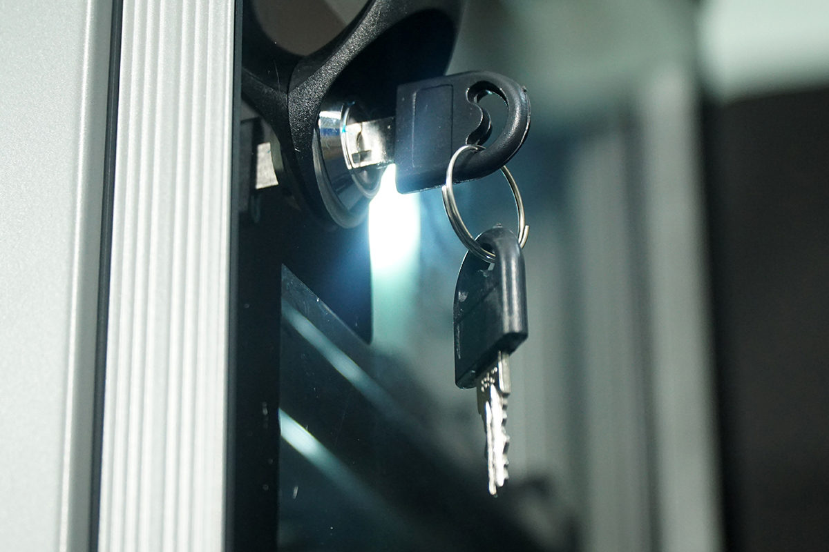 Tủ chống ẩm Nikatei NC-30S Silver Plus