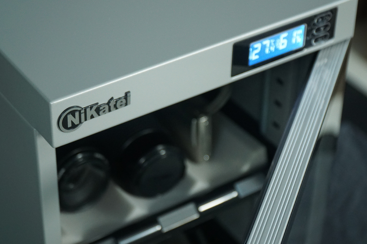Tủ chống ẩm Nikatei NC-50S Siliver Plus