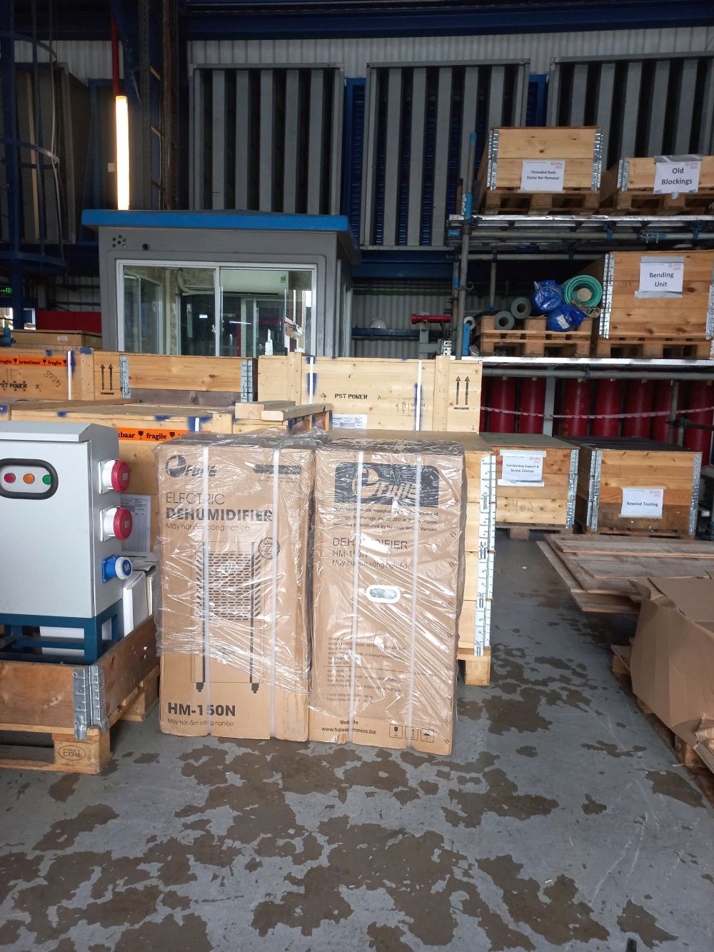 6 máy hút ẩm công nghiệp FujiE HM-150N tại dự án nhà máy điện