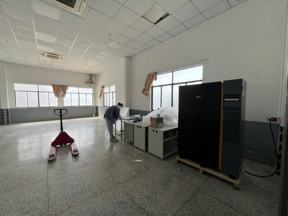 Máy hút ẩm công nghiệp kiểm soát ẩm tối ưu cho phòng sấy khô